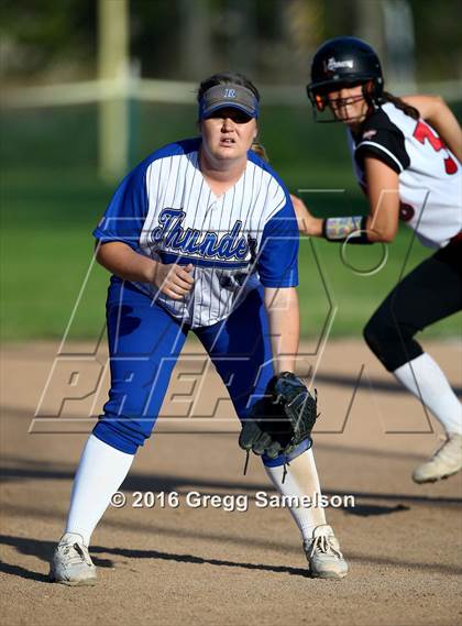 Thumbnail 2 in Rocklin vs Bella Vista (CIF SJS D2 Final) photogallery.