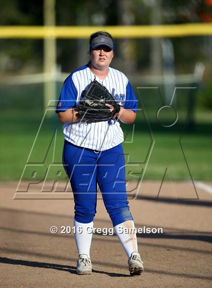 Thumbnail 2 in Rocklin vs Bella Vista (CIF SJS D2 Final) photogallery.