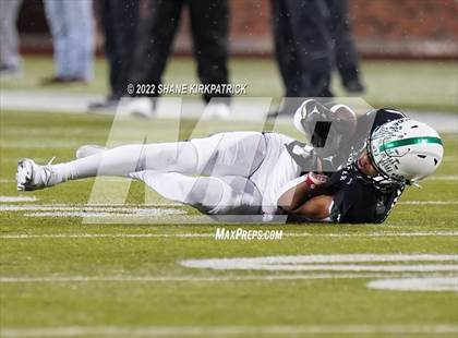 Thumbnail 3 in Duncanville vs. Prosper (6A Division 1 State Semifinal) photogallery.