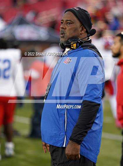 Thumbnail 2 in Duncanville vs. Prosper (6A Division 1 State Semifinal) photogallery.