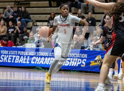 Thumbnail 1 in Liverpool vs. Syosset (NYSPHSAA Class AAA State Semi-Final) photogallery.