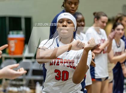Thumbnail 2 in Liverpool vs. Syosset (NYSPHSAA Class AAA State Semi-Final) photogallery.