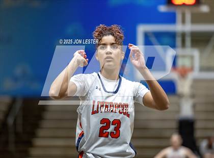 Thumbnail 2 in Liverpool vs. Syosset (NYSPHSAA Class AAA State Semi-Final) photogallery.