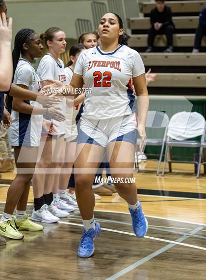 Thumbnail 1 in Liverpool vs. Syosset (NYSPHSAA Class AAA State Semi-Final) photogallery.