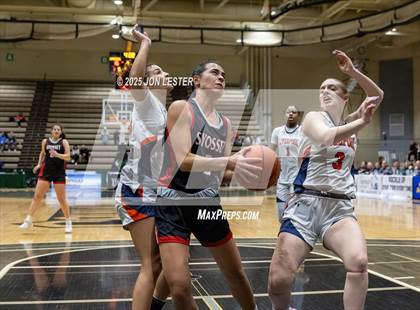 Thumbnail 2 in Liverpool vs. Syosset (NYSPHSAA Class AAA State Semi-Final) photogallery.