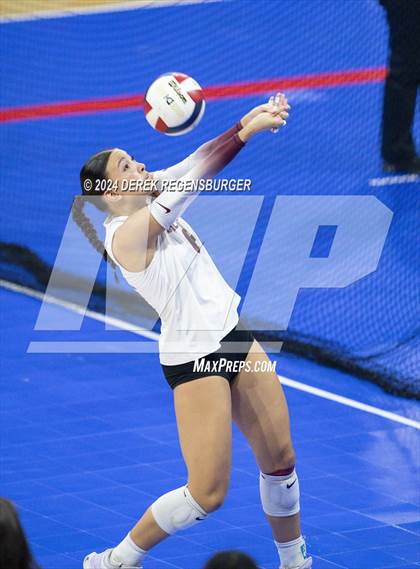 Thumbnail 1 in Cheyenne Mountain vs Lutheran (CHSAA 4A Semifinals) photogallery.