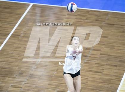 Thumbnail 2 in Cheyenne Mountain vs Lutheran (CHSAA 4A Semifinals) photogallery.