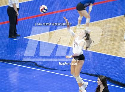 Thumbnail 1 in Cheyenne Mountain vs Lutheran (CHSAA 4A Semifinals) photogallery.