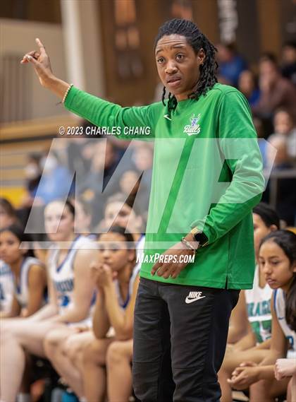 Thumbnail 2 in Los Altos vs Branson (CIF Division 3 Round 1) photogallery.