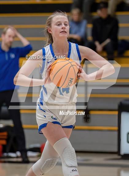 Thumbnail 3 in Los Altos vs Branson (CIF Division 3 Round 1) photogallery.