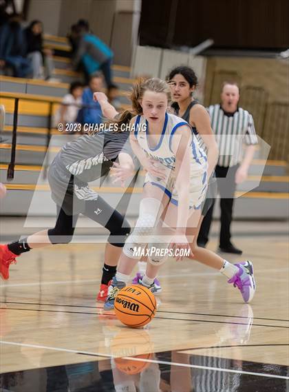 Thumbnail 1 in Los Altos vs Branson (CIF Division 3 Round 1) photogallery.