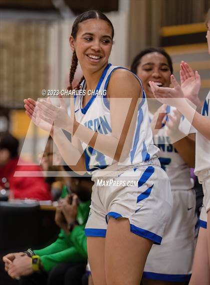 Thumbnail 3 in Los Altos vs Branson (CIF Division 3 Round 1) photogallery.