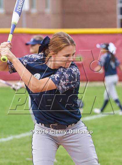 Thumbnail 1 in Columbine @ Chatfield photogallery.