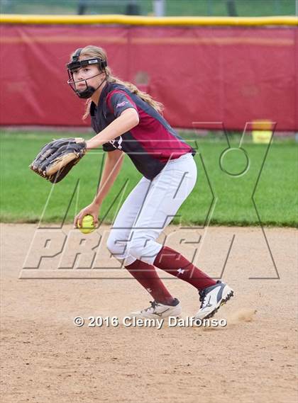 Thumbnail 1 in Columbine @ Chatfield photogallery.