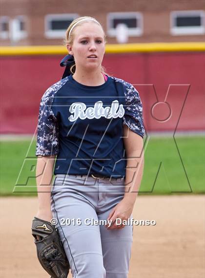 Thumbnail 2 in Columbine @ Chatfield photogallery.