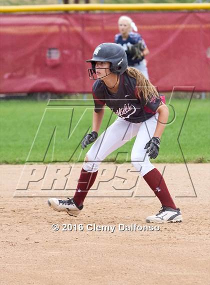 Thumbnail 1 in Columbine @ Chatfield photogallery.