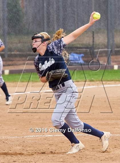 Thumbnail 2 in Columbine @ Chatfield photogallery.