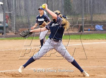 Thumbnail 3 in Columbine @ Chatfield photogallery.