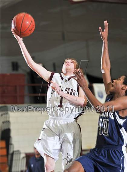 Thumbnail 1 in Farmington @ Hazel Park photogallery.