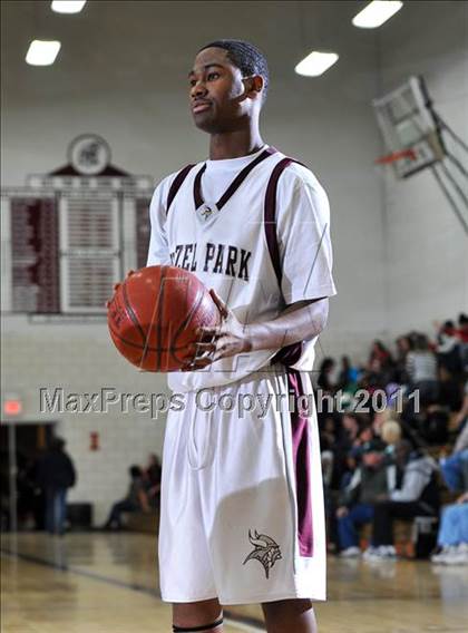 Thumbnail 2 in Farmington @ Hazel Park photogallery.