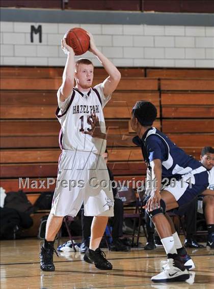Thumbnail 3 in Farmington @ Hazel Park photogallery.