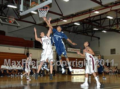 Thumbnail 3 in Farmington @ Hazel Park photogallery.