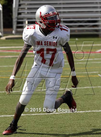 Thumbnail 2 in Lima Senior vs Defiance (Scrimmage) photogallery.