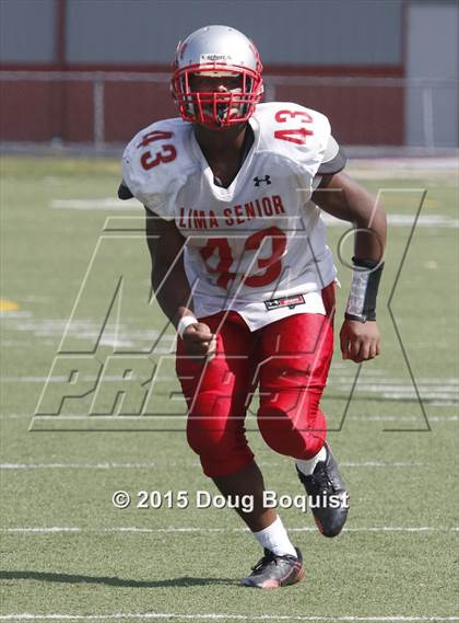 Thumbnail 1 in Lima Senior vs Defiance (Scrimmage) photogallery.