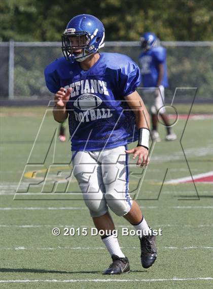 Thumbnail 3 in Lima Senior vs Defiance (Scrimmage) photogallery.