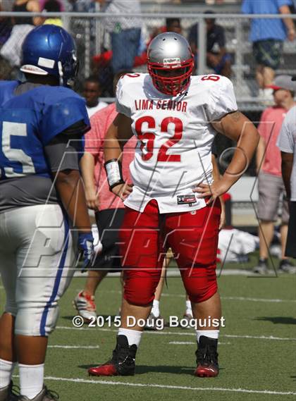 Thumbnail 3 in Lima Senior vs Defiance (Scrimmage) photogallery.