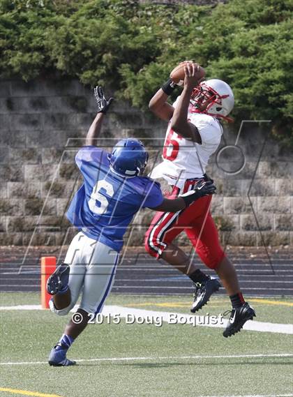 Thumbnail 1 in Lima Senior vs Defiance (Scrimmage) photogallery.