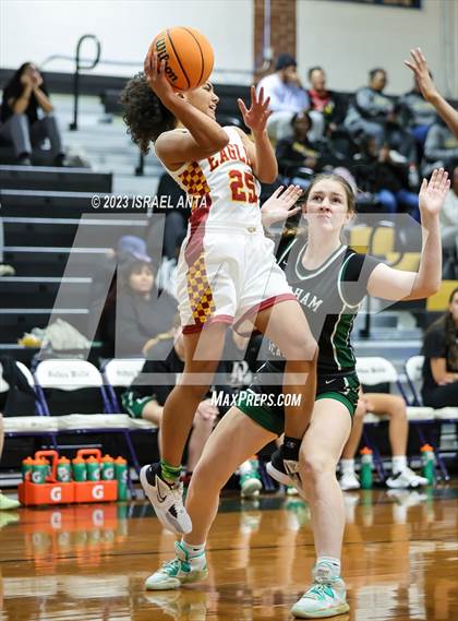 Thumbnail 1 in Durham Academy vs. Douglas Byrd (2023 Cumberland County Schools Holiday Classic Tournament) photogallery.