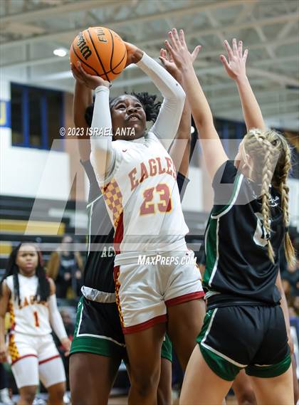 Thumbnail 2 in Durham Academy vs. Douglas Byrd (2023 Cumberland County Schools Holiday Classic Tournament) photogallery.