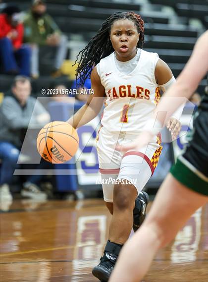 Thumbnail 3 in Durham Academy vs. Douglas Byrd (2023 Cumberland County Schools Holiday Classic Tournament) photogallery.