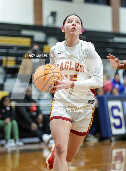 Thumbnail 2 in Durham Academy vs. Douglas Byrd (2023 Cumberland County Schools Holiday Classic Tournament) photogallery.