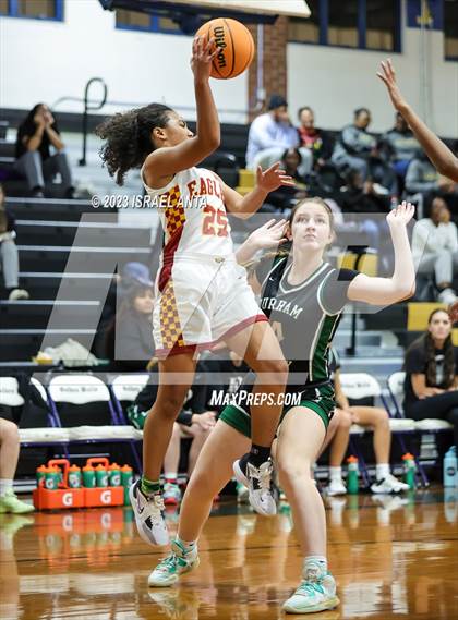 Thumbnail 2 in Durham Academy vs. Douglas Byrd (2023 Cumberland County Schools Holiday Classic Tournament) photogallery.