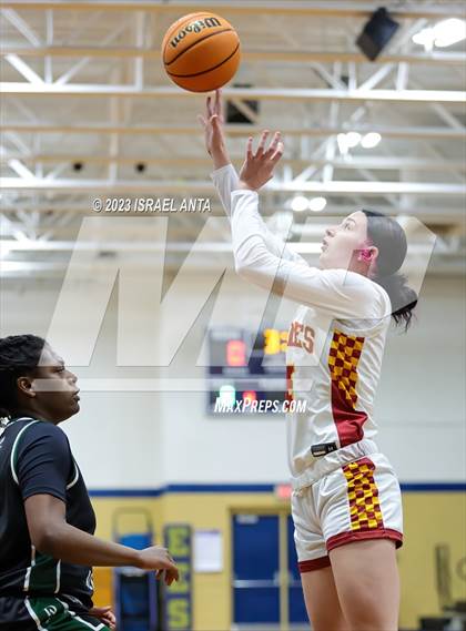Thumbnail 3 in Durham Academy vs. Douglas Byrd (2023 Cumberland County Schools Holiday Classic Tournament) photogallery.