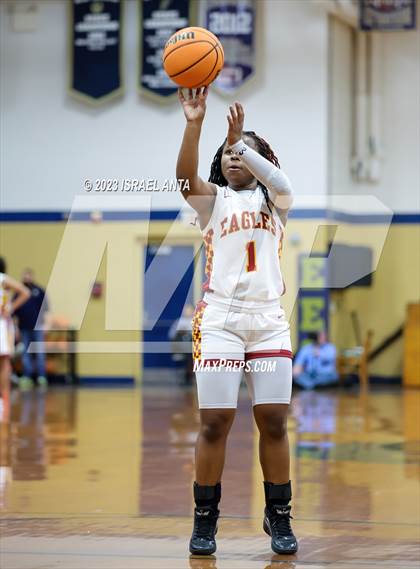 Thumbnail 1 in Durham Academy vs. Douglas Byrd (2023 Cumberland County Schools Holiday Classic Tournament) photogallery.