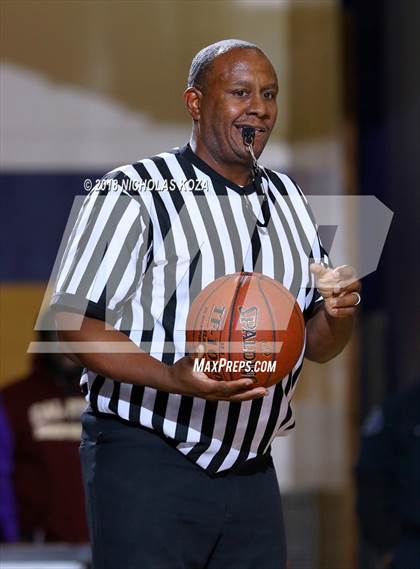 Thumbnail 3 in Dominguez vs.Lynwood photogallery.