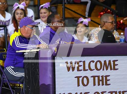 Thumbnail 3 in Dominguez vs.Lynwood photogallery.
