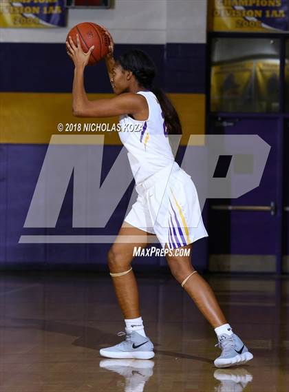 Thumbnail 2 in Dominguez vs.Lynwood photogallery.