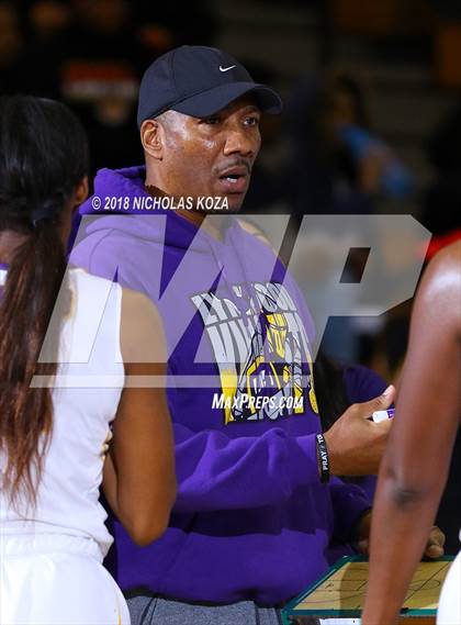 Thumbnail 2 in Dominguez vs.Lynwood photogallery.
