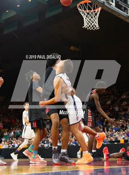 Thumbnail 3 in Rangeview vs. Chaparral (CHSAA 5A State Final) photogallery.
