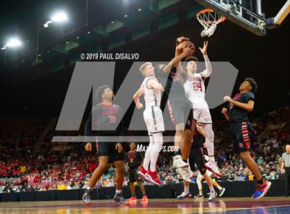 Thumbnail 2 in Rangeview vs. Chaparral (CHSAA 5A State Final) photogallery.