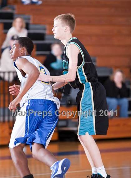 Thumbnail 1 in Pasadena Memorial vs Channelview (Soph) photogallery.