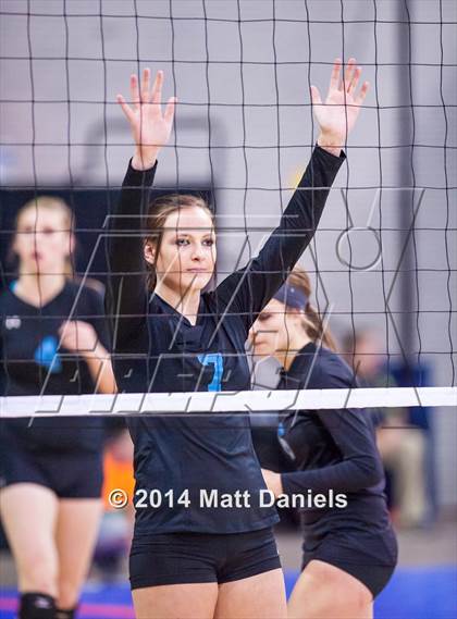 Thumbnail 3 in Norwood vs. Sangre de Cristo (CHSAA 1A Playoff) photogallery.