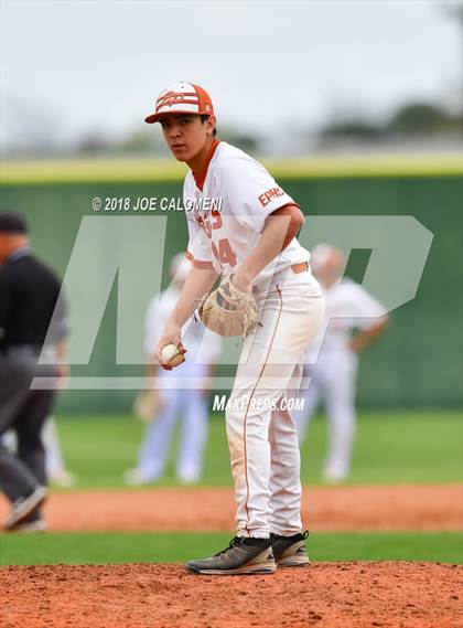 Thumbnail 2 in McAllen vs. Eagle Pass photogallery.