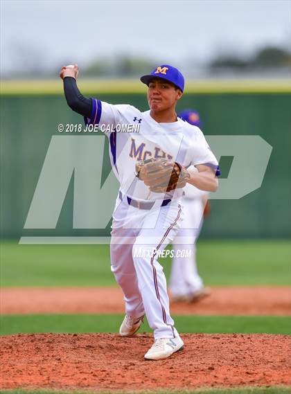 Thumbnail 1 in McAllen vs. Eagle Pass photogallery.