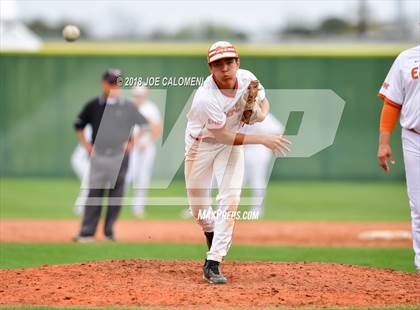 Thumbnail 2 in McAllen vs. Eagle Pass photogallery.
