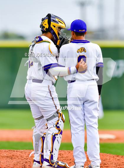 Thumbnail 2 in McAllen vs. Eagle Pass photogallery.